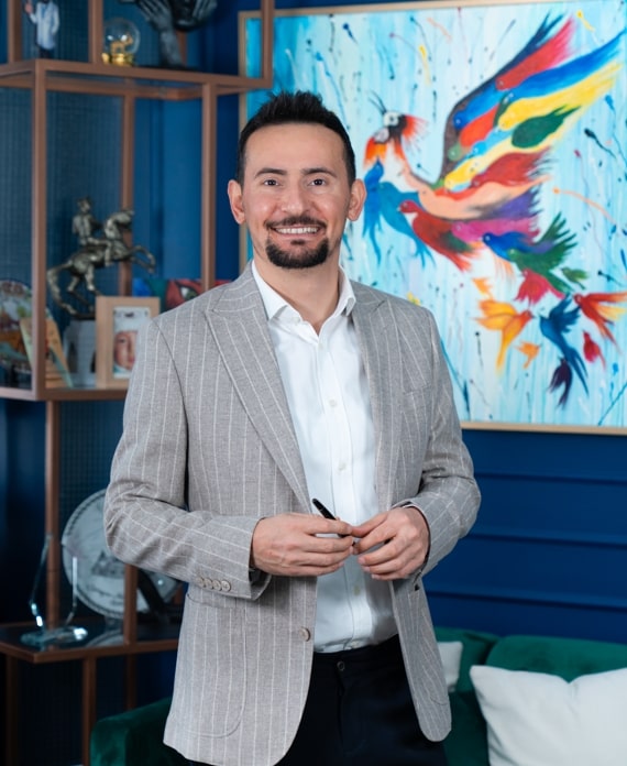 Op. Dr. Erdi Özdemir